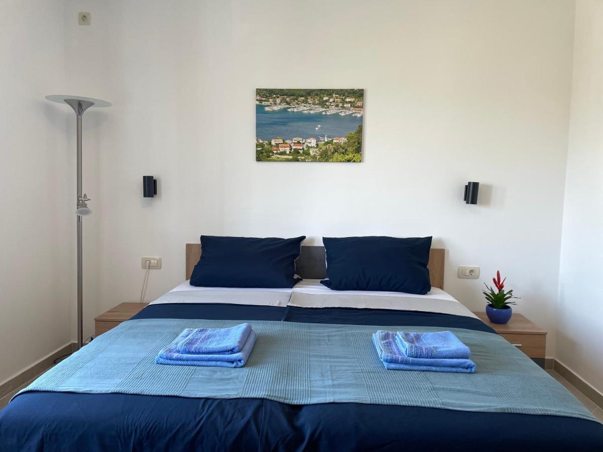 Superior Rooms Sea Side View Раб Екстер'єр фото