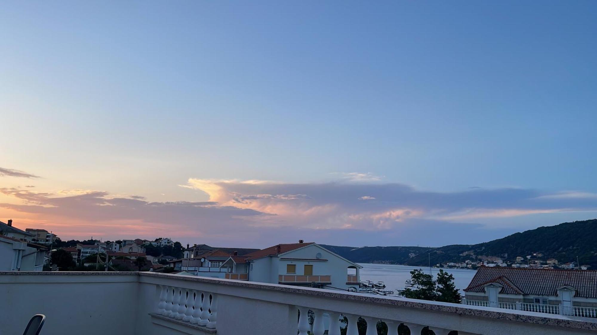 Superior Rooms Sea Side View Раб Екстер'єр фото